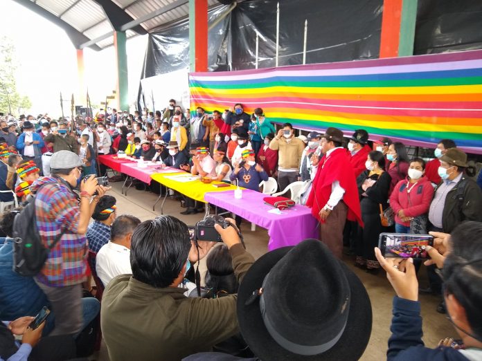SESIÓN. Consejo Ampliado de la Confederación de Nacionalidades Indígenas del Ecuador, en Guaranda. Foto: Conaie.