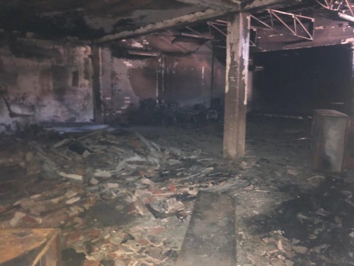 ESTRUCTURA. Las instalaciones del Colegio de Periodistas fueron destruido en su totalidad.