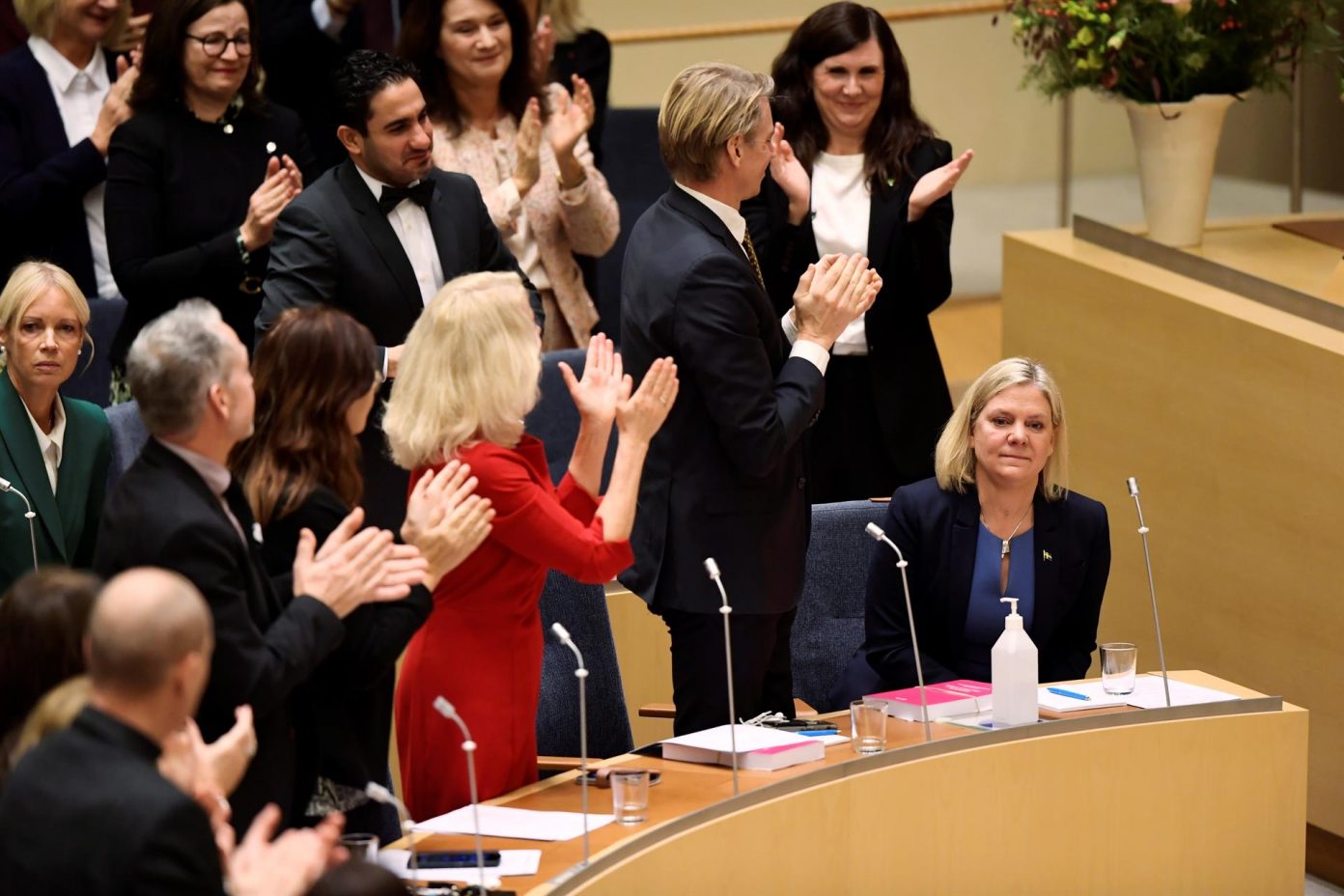 La primera mujer en dirigir Suecia renunció a las ocho horas