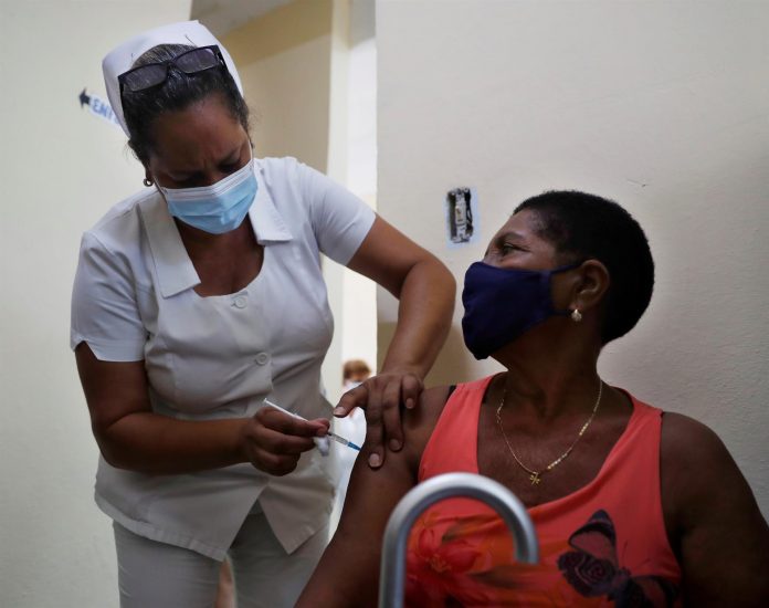 Los traumas en la niñez también se asocian con resistencia a cumplir medidas como el uso de mascarilla.