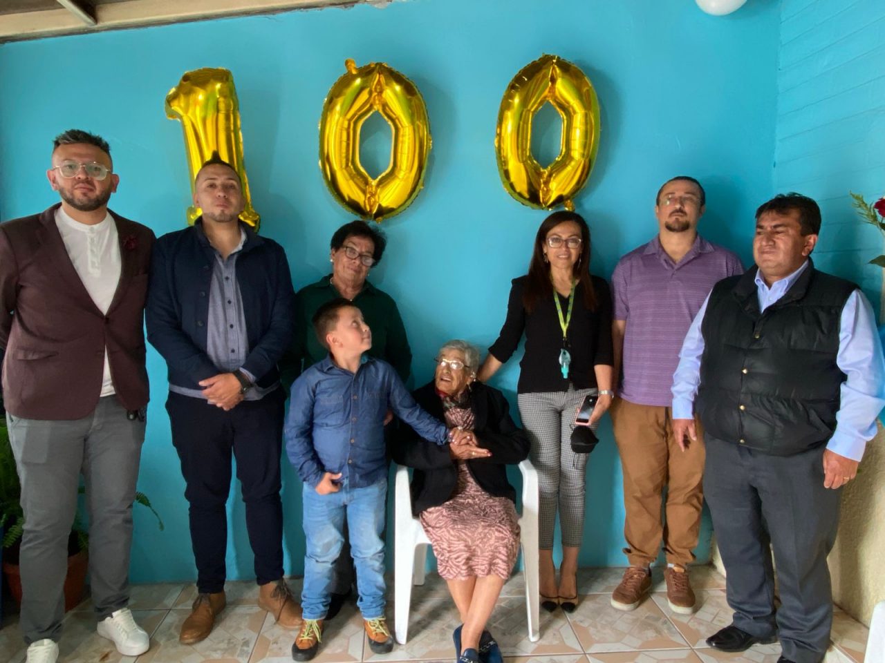 Granny turns 100 in the south of Quito