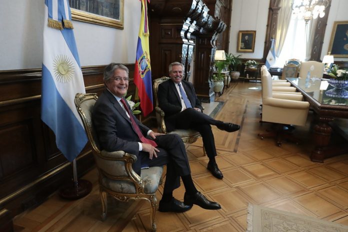 Guillermo Lasso se reúne en Buenos Aires con su homólogo Alberto Fernández